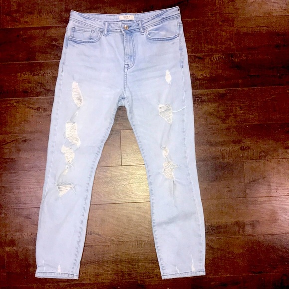 M straight-legged light wash jeans - Picture 1 of 1